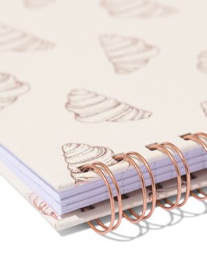 HEMA HEMA Notitieboek A5 Gelinieerd Croissant (gebroken wit)